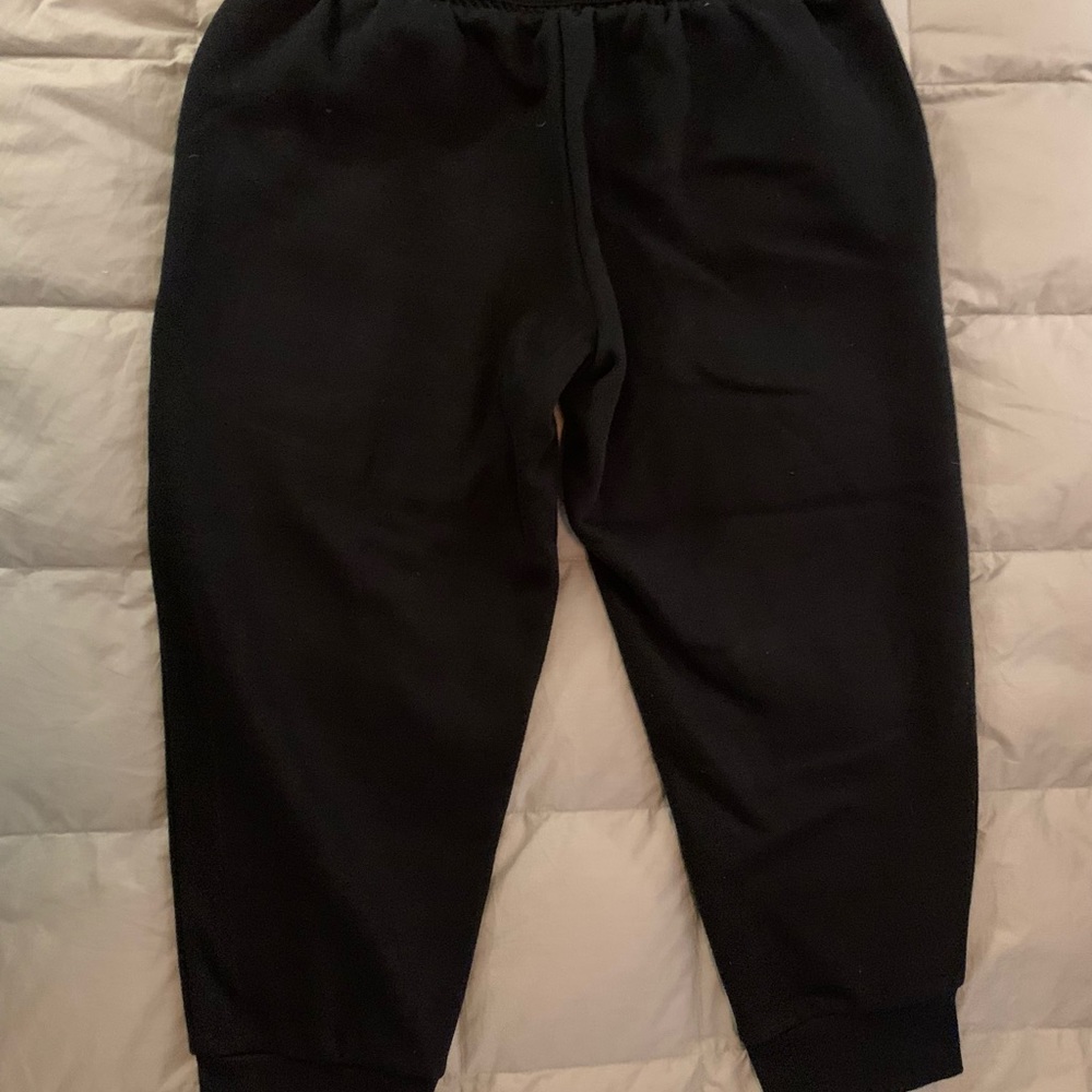 Fabletics Hamilton Capri - Picture 2 of 10